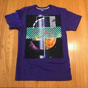 Men’s purple Nike graphic T-Shirt